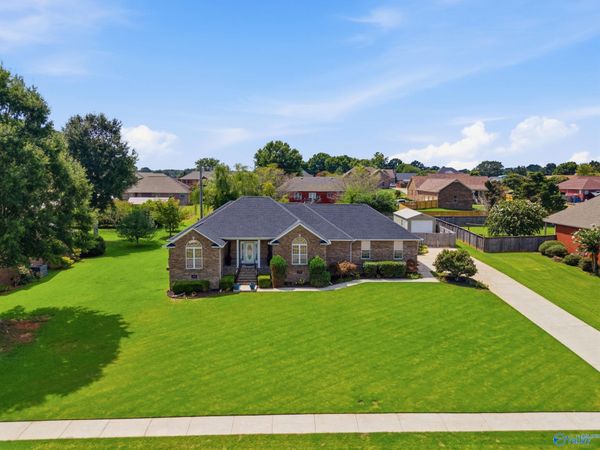 1902 Lillian Drive, Athens, AL 35611