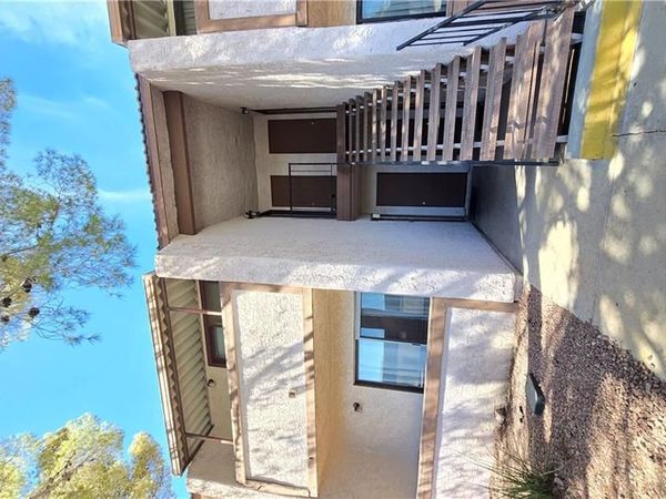 5262 Osman Court , Unit 48, Las Vegas, NV 89103