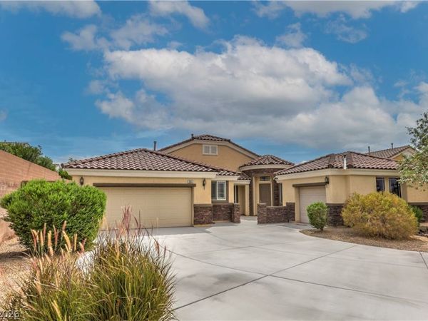 5924 Bullboat Court, North Las Vegas, NV 89031