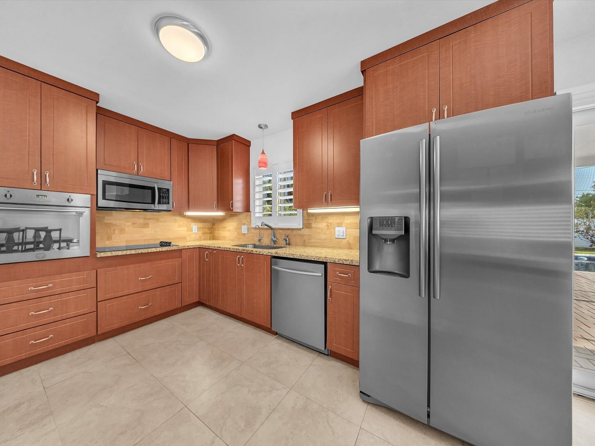 310 SE 8th Court, Pompano Beach, FL 33060 Photo