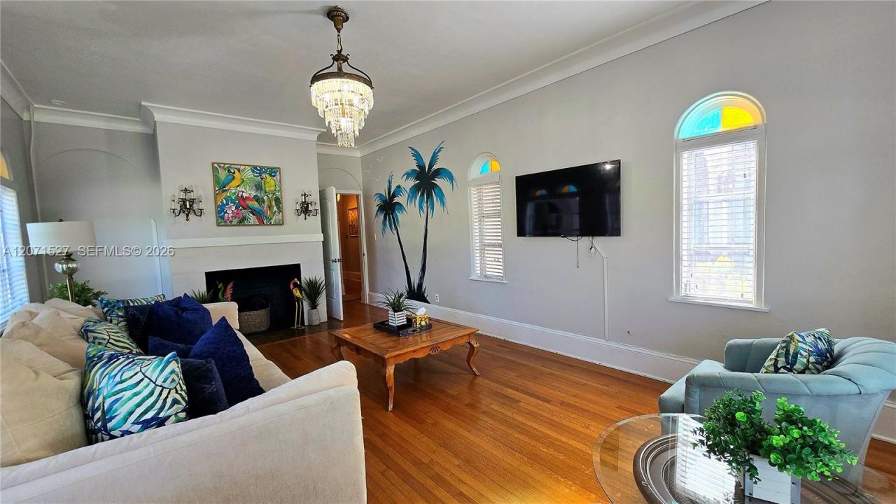219 S 17th Ave S , Lake Worth, FL 33460 Photo