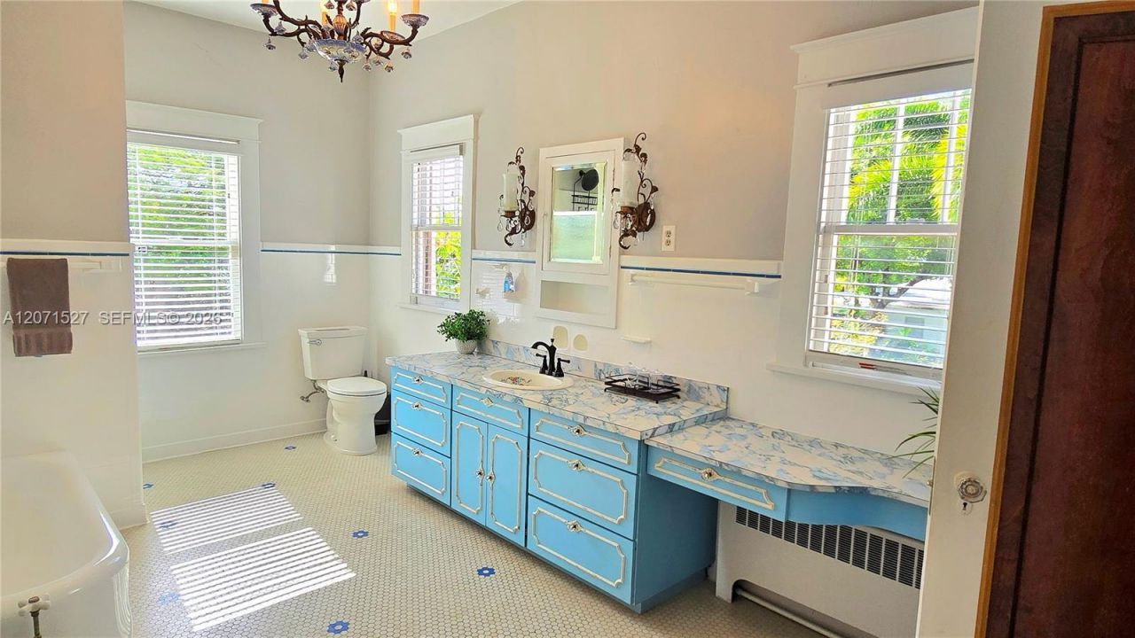 219 S 17th Ave S , Lake Worth, FL 33460 Photo