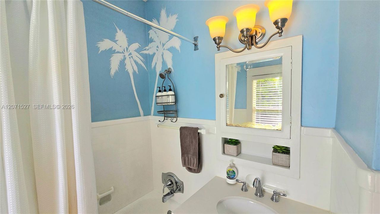 219 S 17th Ave S , Lake Worth, FL 33460 Photo