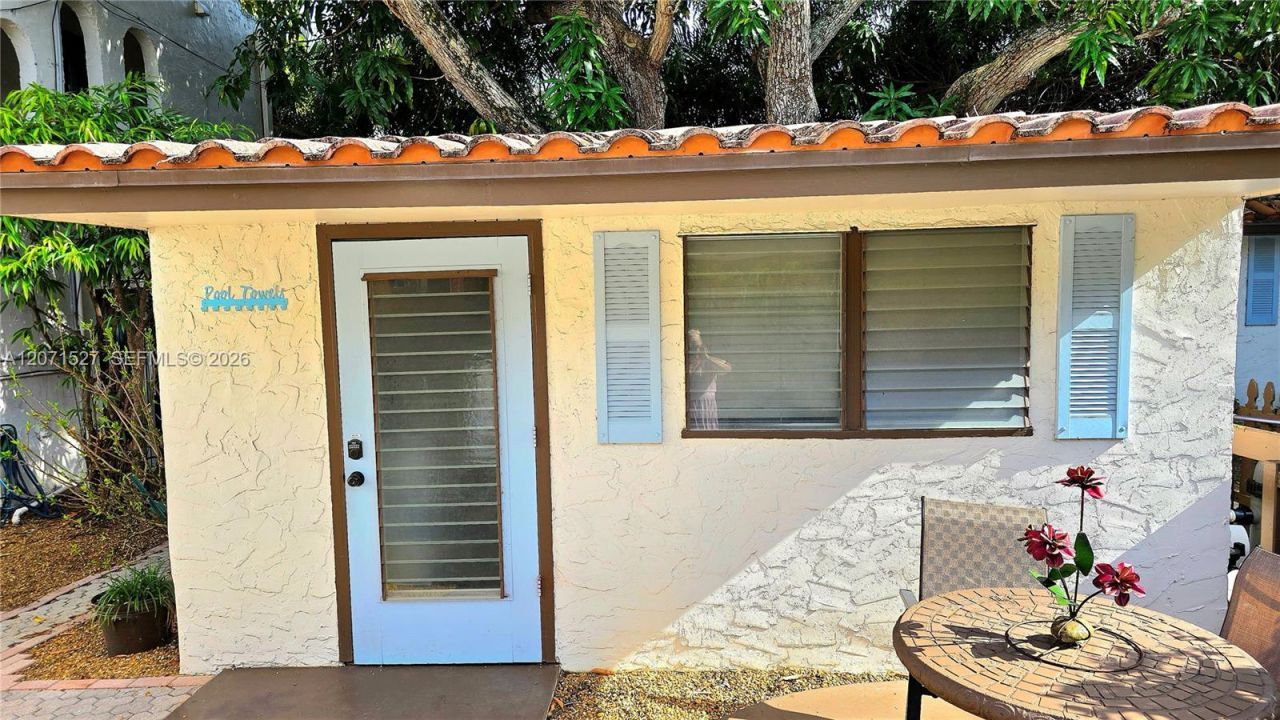 219 S 17th Ave S , Lake Worth, FL 33460 Photo