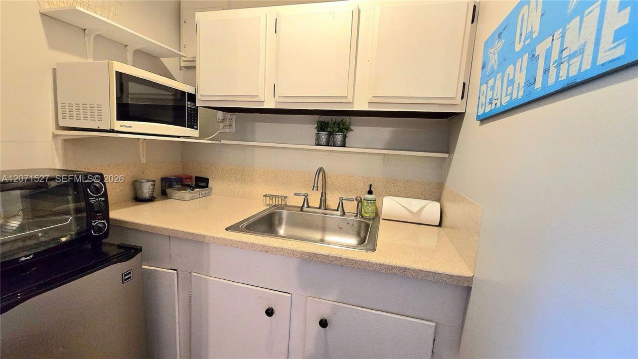 219 S 17th Ave S , Lake Worth, FL 33460 Photo