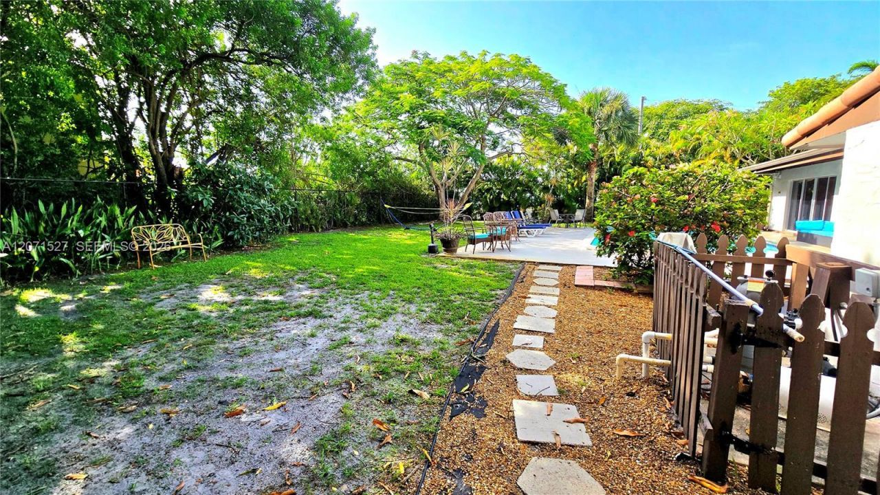 219 S 17th Ave S , Lake Worth, FL 33460 Photo