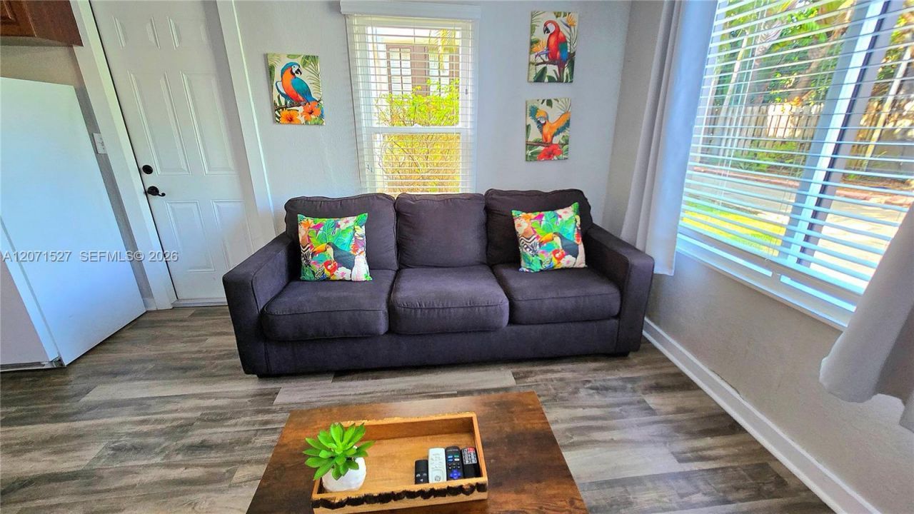 219 S 17th Ave S , Lake Worth, FL 33460 Photo