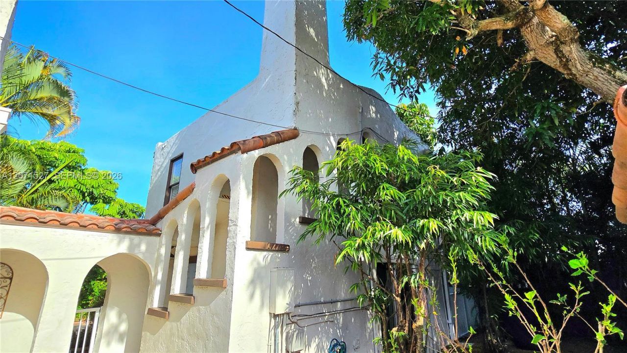 219 S 17th Ave S , Lake Worth, FL 33460 Photo
