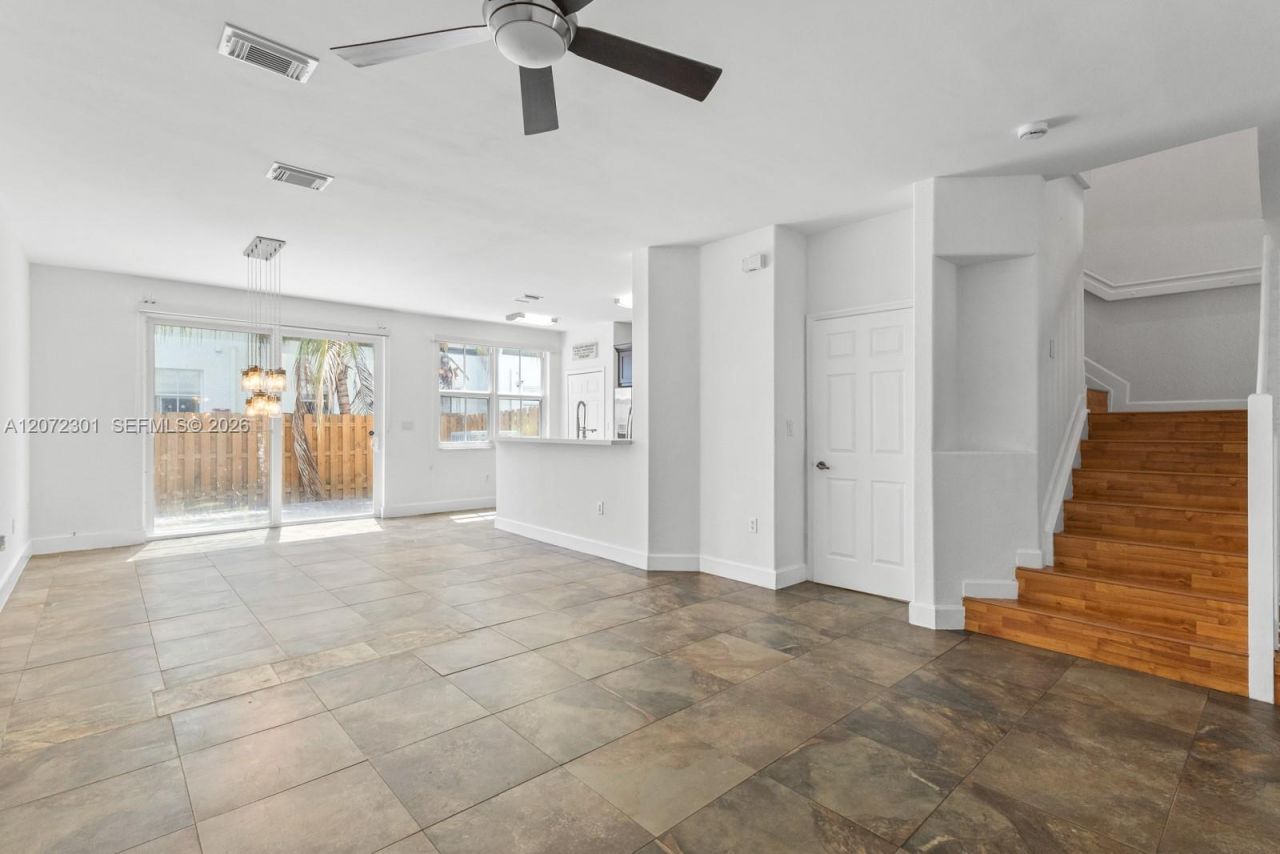 7809 NW 114th Path , Doral, FL 33178 Photo