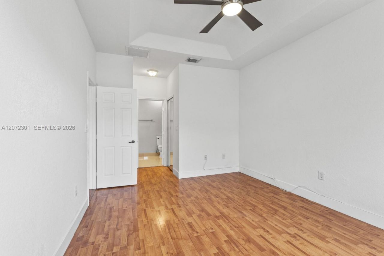 7809 NW 114th Path , Doral, FL 33178 Photo