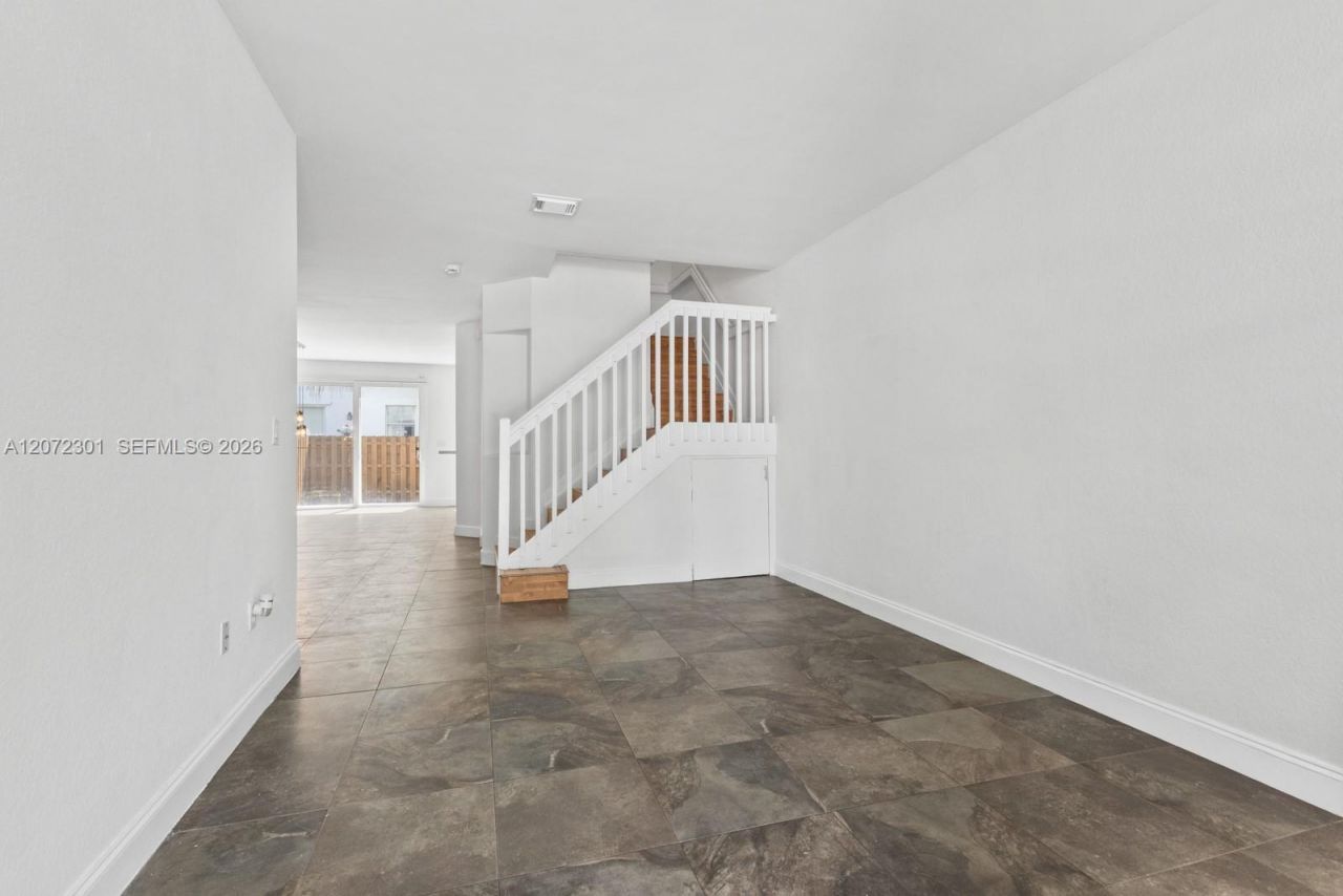 7809 NW 114th Path , Doral, FL 33178 Photo