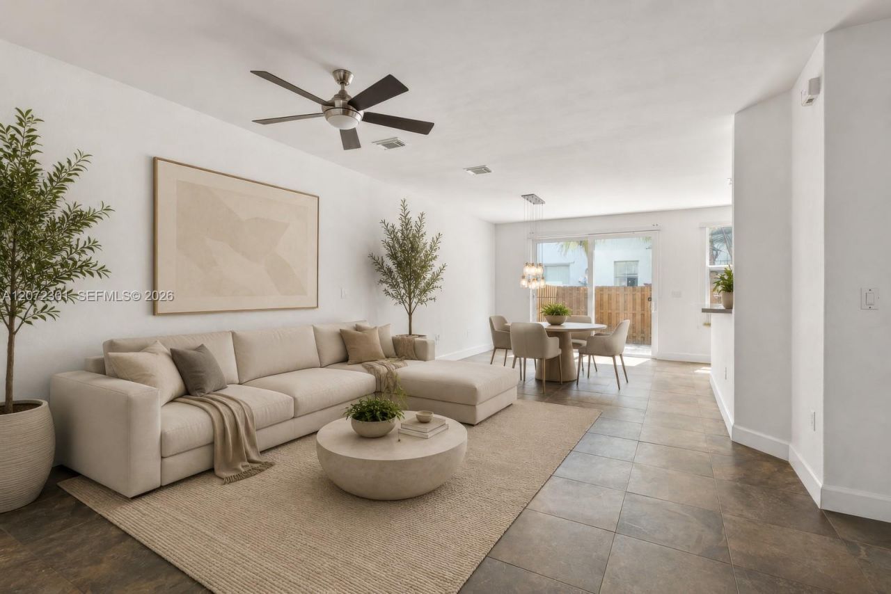 7809 NW 114th Path , Doral, FL 33178 Photo