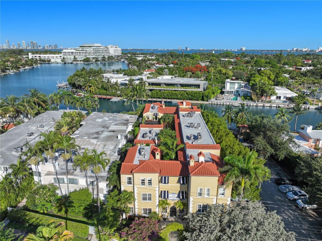 4812 Pine Tree Dr , Unit 209, Miami Beach, FL 33140 Photo