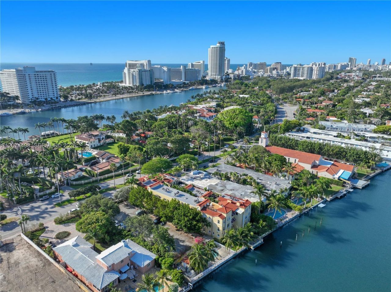 4812 Pine Tree Dr , Unit 209, Miami Beach, FL 33140 Photo