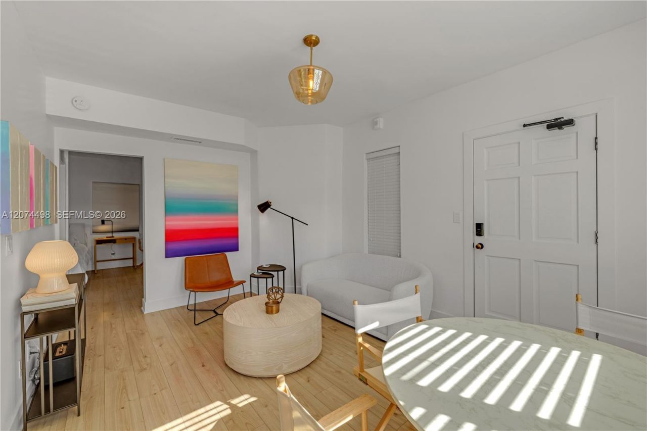4812 Pine Tree Dr , Unit 209, Miami Beach, FL 33140 Photo