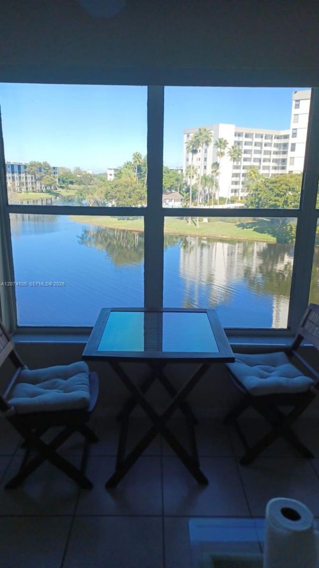 2309 S Cypress Bend Dr, Unit 414C, Pompano Beach, FL 33069 Photo