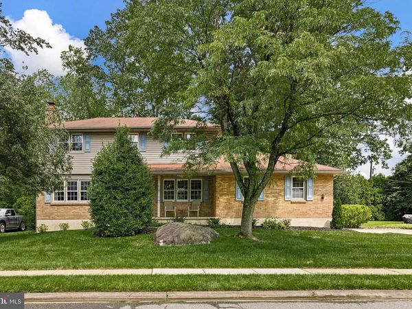 2711 LANDON DRIVE, WILMINGTON, DE 19810