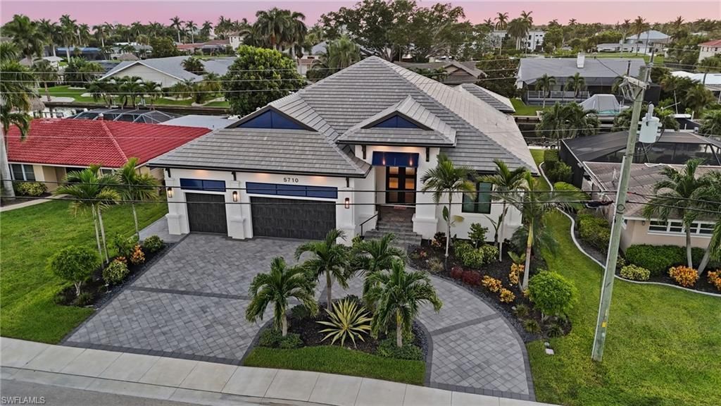 5710 Driftwood Pkwy , Cape Coral, FL 33904 Photo