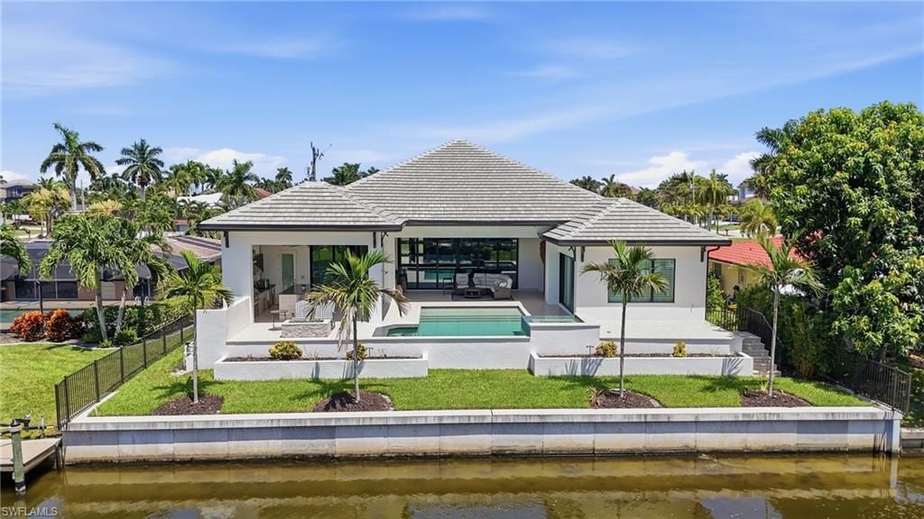 5710 Driftwood Pkwy , Cape Coral, FL 33904 Photo