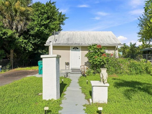 6343 SCOTT STREET , PUNTA GORDA, FL 33950