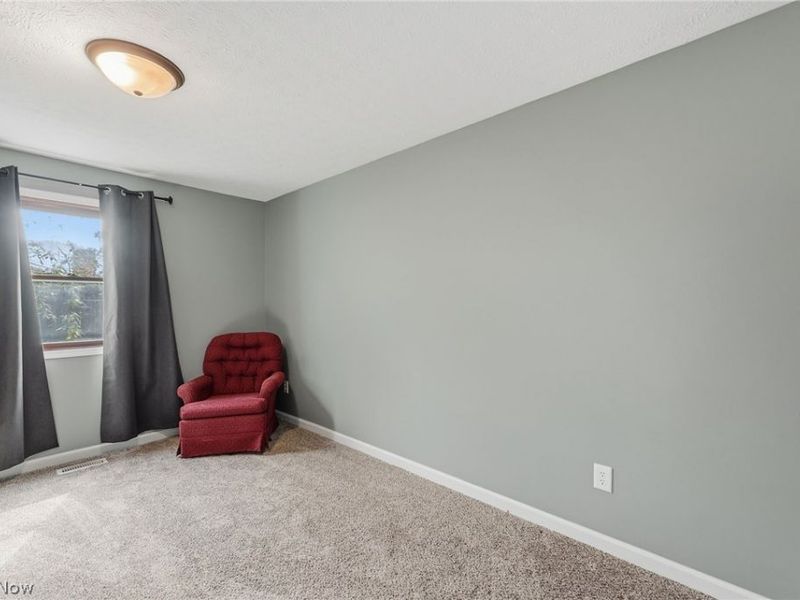 430 Hilltop Drive, Doylestown, OH 44230 Photo 21