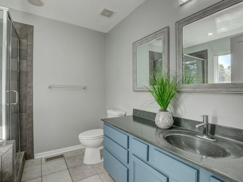 9370 Lago Mar Court, Florence, KY 41042 Photo 11