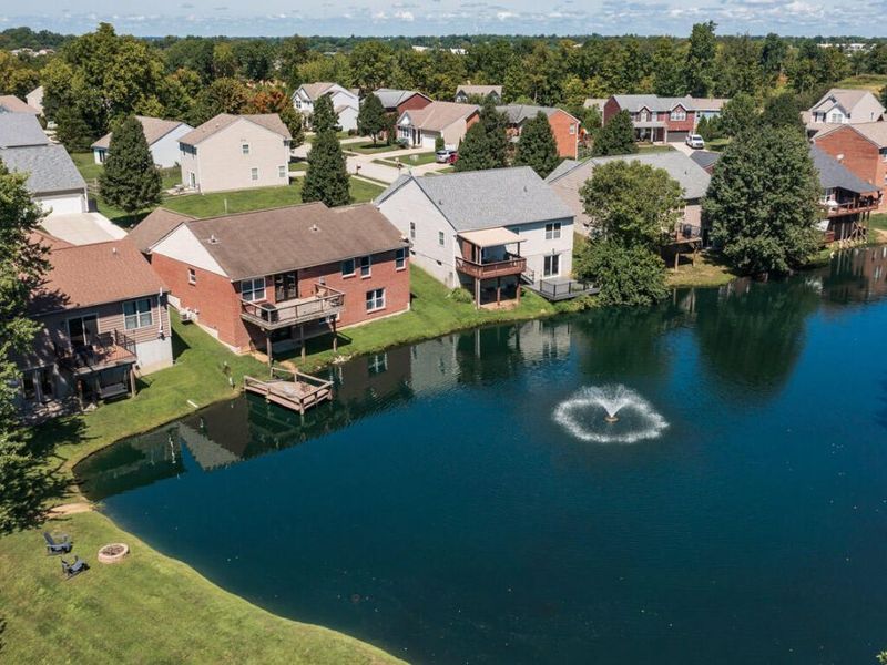 9370 Lago Mar Court, Florence, KY 41042 Photo 2