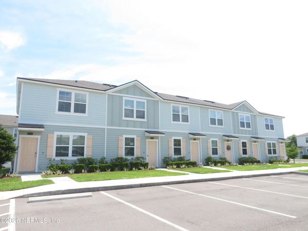 624 YELLOW OAKS Lane, Orange Park, FL 32065