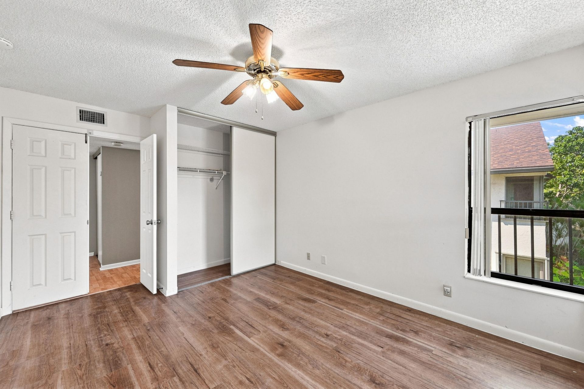 2541 N Carambola Circle N, Unit 1832, Coconut Creek, FL 33066 Photo