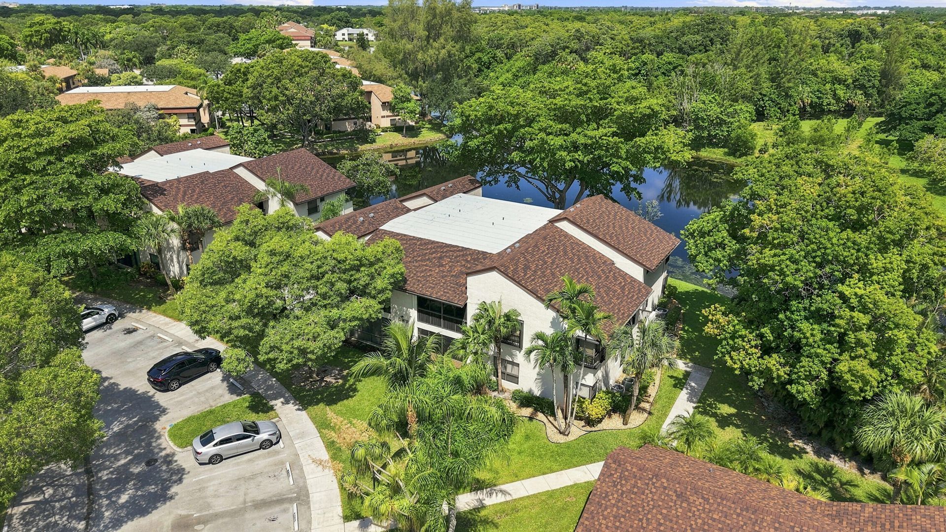 2541 N Carambola Circle N, Unit 1832, Coconut Creek, FL 33066 Photo