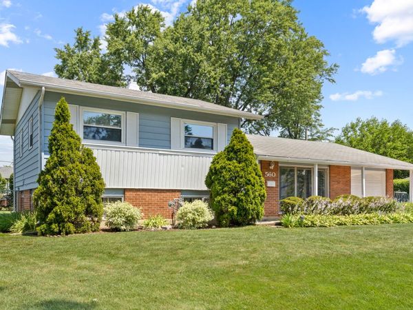 560 W Berkley Lane , Hoffman Estates, IL 60169