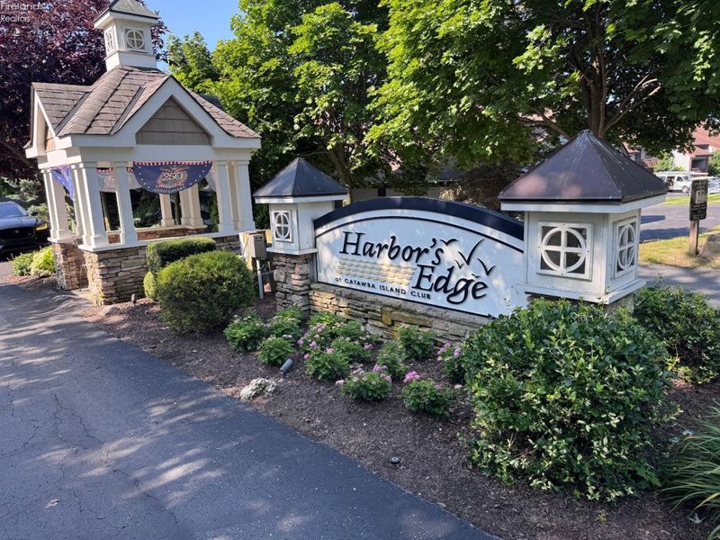 4445 E Harbors Edge, Port Clinton, OH 43452 Photo 6