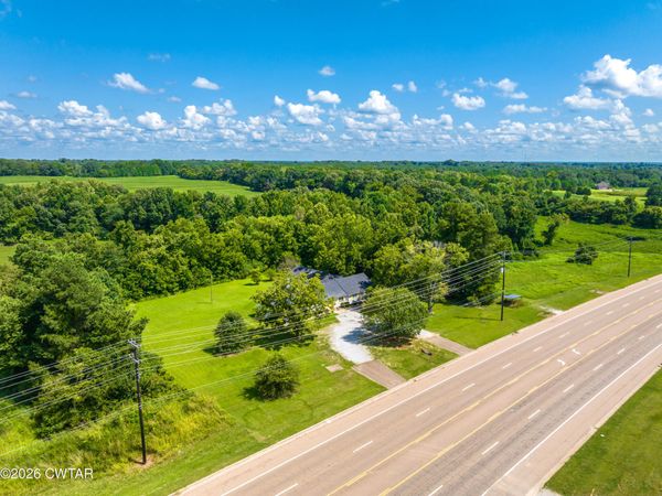 1670 Anderson Avenue , Brownsville, TN 38012