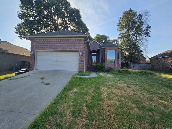 1904 Reveille, Jacksonville, AR 72076