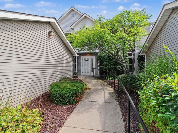1579 Oakfield Drive, Ann Arbor, MI 48108