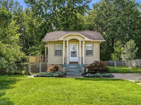 2350 Columbia Road, Westlake, OH 44145