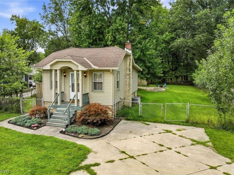 2350 Columbia Road, Westlake, OH 44145 Photo 4
