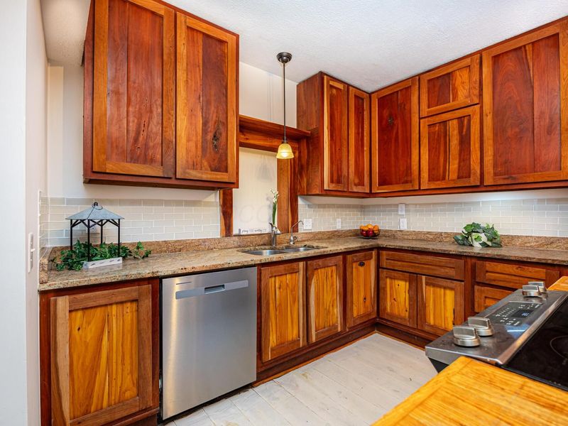 28091 Mckee Road, Frazeysburg, OH 43822 Photo 19
