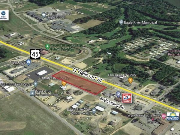 1100 N RAILROAD STREET, Eagle River, WI 54521