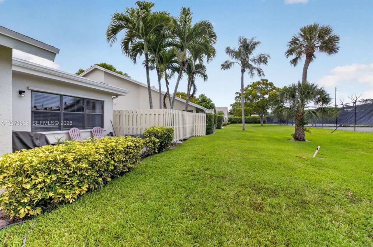 2320 NW 12th St , Delray Beach, FL 33445 Photo