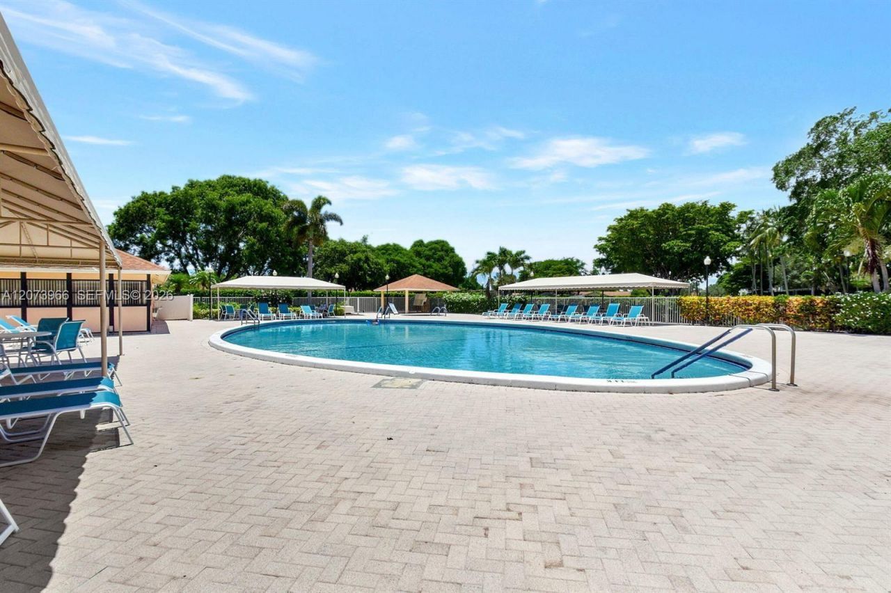 2320 NW 12th St , Delray Beach, FL 33445 Photo