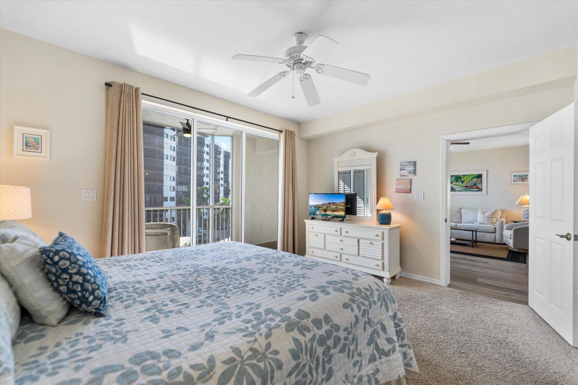 4321 Bay Beach Ln, Unit 634, Fort Myers Beach, FL 33931 Photo