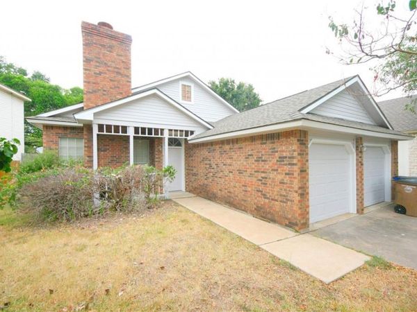 8200 Cahill DR, Austin, TX 78729