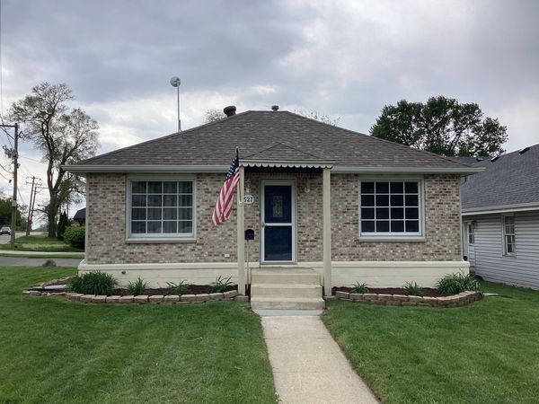 527 E 17th Street , Lockport, IL 60441