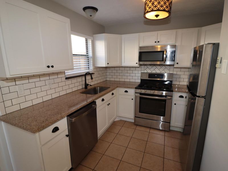 8176 Rochester Way, Unit 23B, Westerville, OH 43081 Photo 7