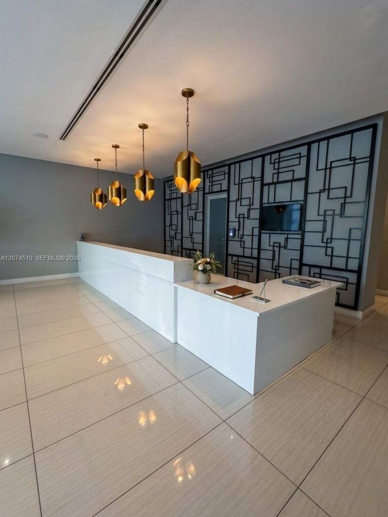 321 NE 26th St, Unit 716, Miami, FL 33137 Photo