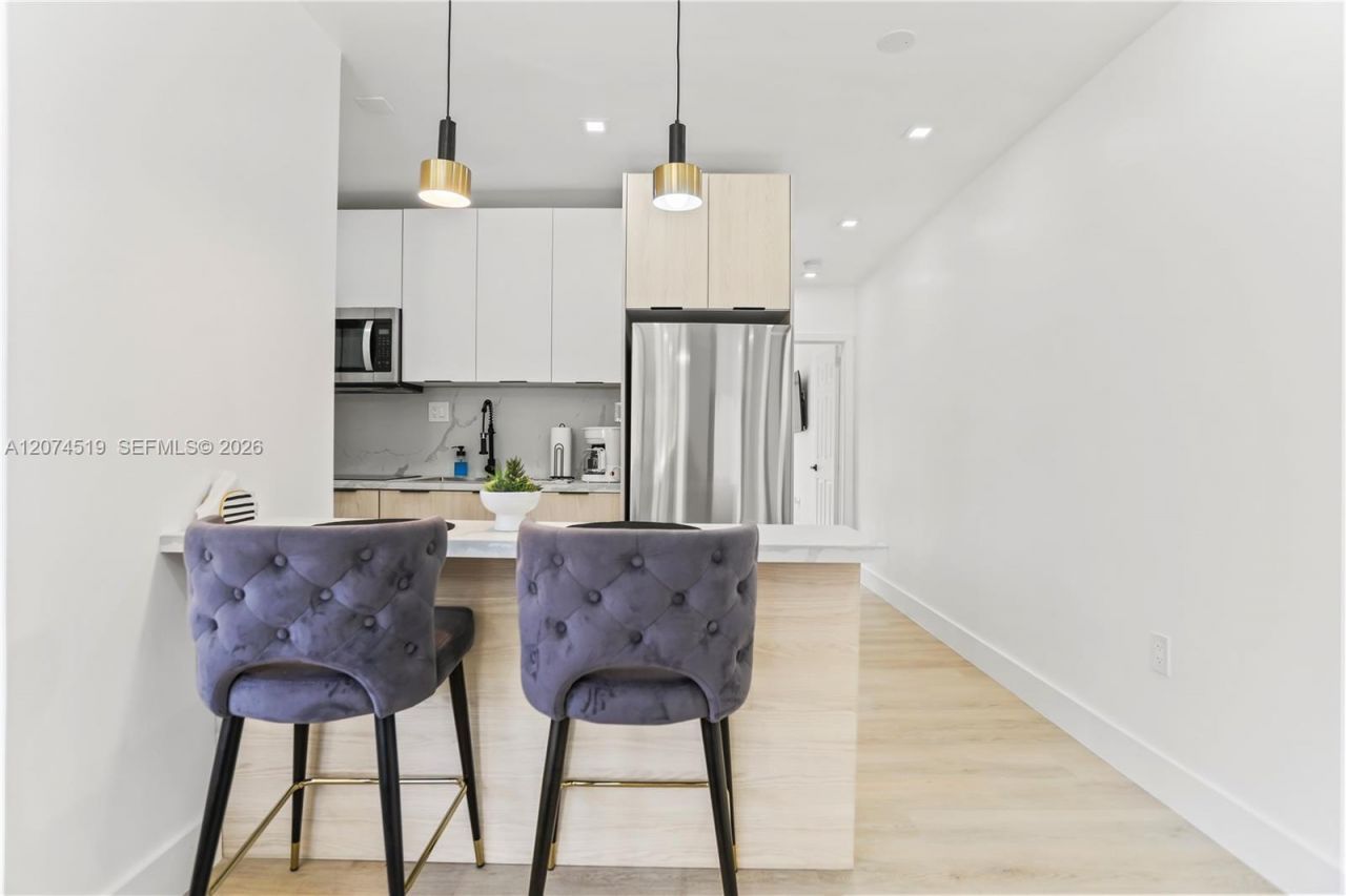 1040 NW 35th St , Unit 1042, Miami, FL 33127 Photo