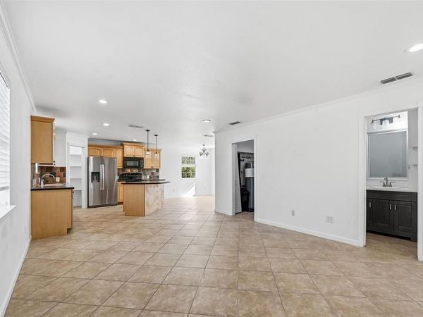 633 Rose Garden Drive, Unit 2, McKinney, TX 75072