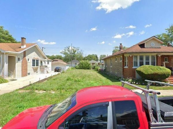 11347 S Wallace Street , Chicago, IL 60628
