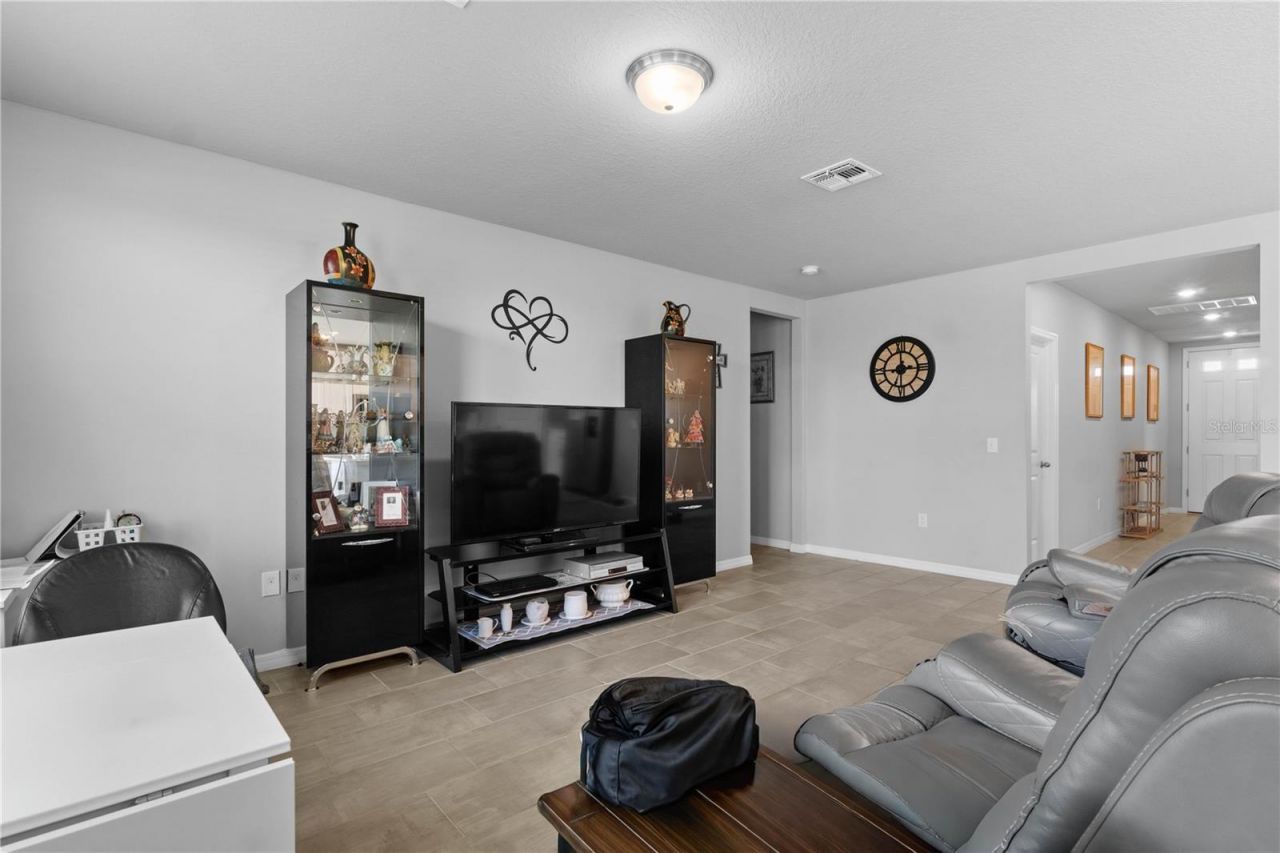 1502 Branchwood Lane , Auburndale, FL 33823 Photo